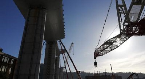 Ponte per Genova, senso alternato in via Fillak. E nel weekend il varo del concio della pila 9