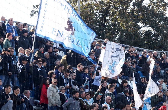 Virtus Entella a porte chiuse col Crotone, biglietti omaggio per gli abbonati 