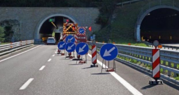 A12, lavori in ritardo nella notte: tratto Chiavari-Rapallo chiuso fino alle 9