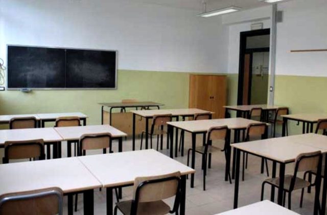 Si riapre tutto tranne le scuole, peccato i ragazzi ci avrebbero dato una lezione