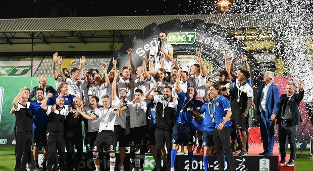 Spezia, al via le grandi manovre per adeguare la squadra alla Serie A