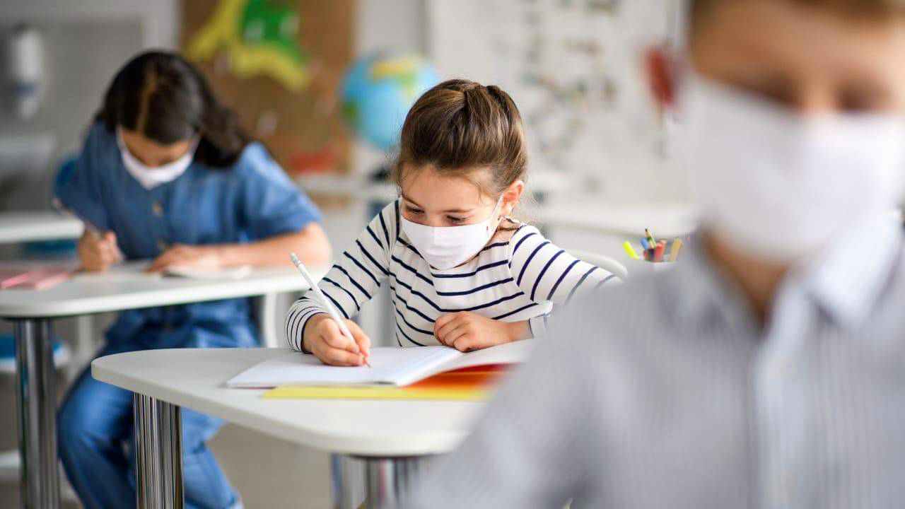 Ripartenza scuola, per i trasporti spunta l'idea di equiparare i compagni ai congiunti