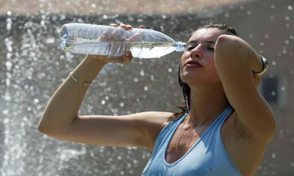 Effetto Fhoen e alta pressione in Liguria, ecco quanto durerà il caldo fuori stagione