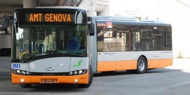 Genova, chiusura di Via Balbi per lavori. Modifiche ai bus