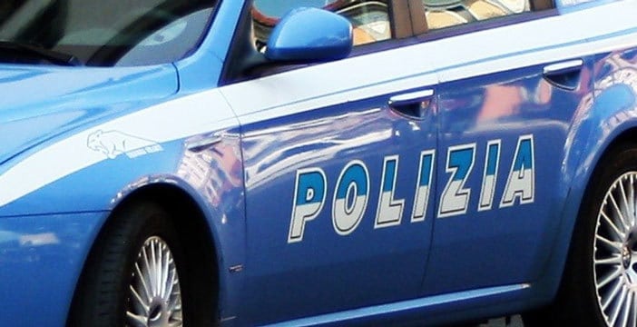 Escursionista trova un cadavere in un casolare sulle alture di Genova