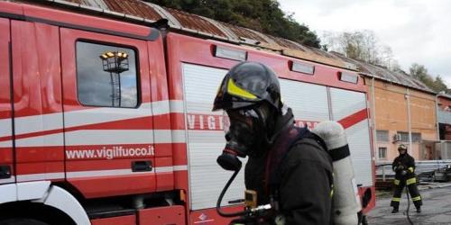 Genova, fuga di gas: evacuate due aziende