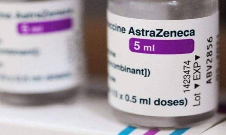 Grave dopo vaccino AstraZeneca, la procura apre un fascicolo senza reati